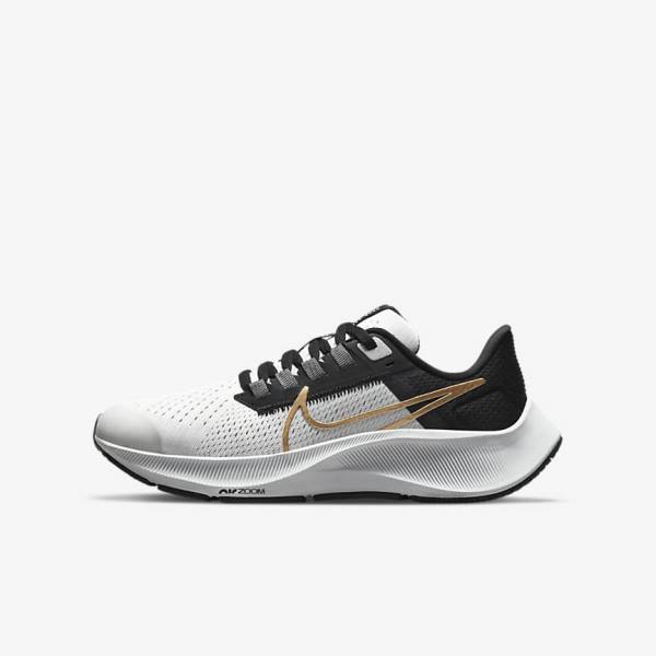 Nike Air Zoom Pegasus 38 Older Straßen Laufschuhe Kinder Metal Gold | NK516RGW