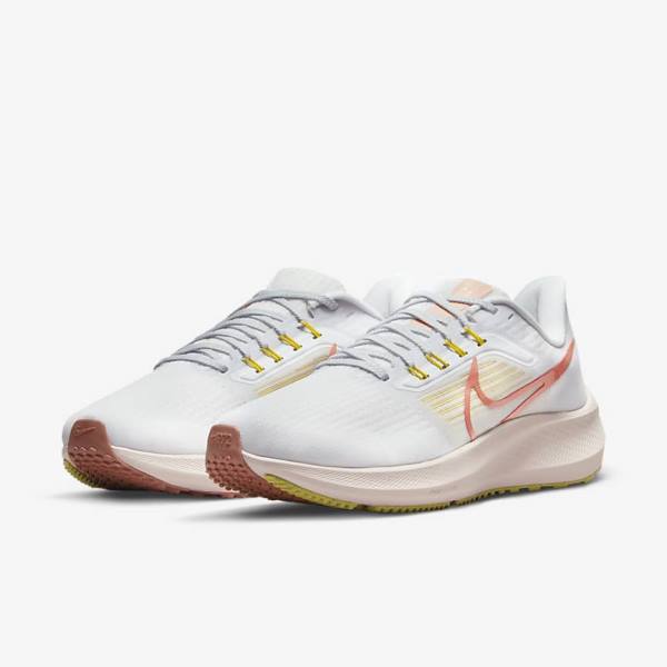 Nike Air Zoom Pegasus 39 Straßen Laufschuhe Damen Weiß Hell | NK156IYX