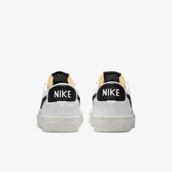 Nike Blazer Low 77 Sneakers Damen Weiß Schwarz | NK051EWK