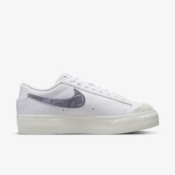 Nike Blazer Low Plattform Sneakers Damen Weiß Hellblau | NK041JWU