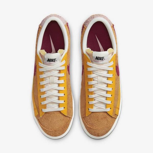 Nike Blazer Low Plattform Sneakers Damen Gold | NK130GAB