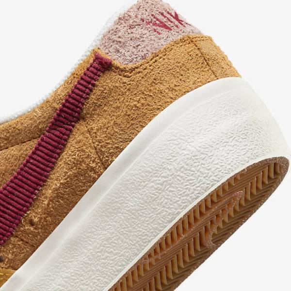 Nike Blazer Low Plattform Sneakers Damen Gold | NK130GAB