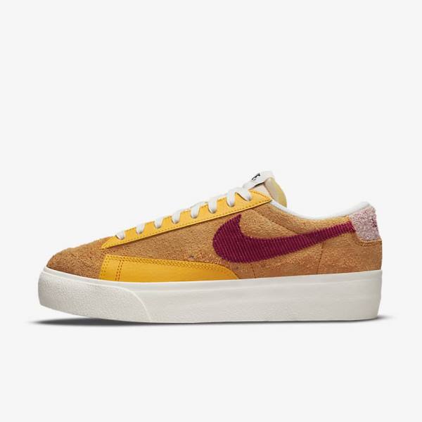 Nike Blazer Low Plattform Sneakers Damen Gold | NK130GAB