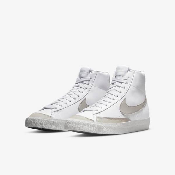 Nike Blazer Mid 77 SE Older Basketballschuhe Kinder Weiß Hellbeige | NK869QSF