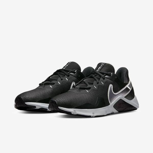 Nike Legend Essential 2 Sportschuhe Herren Metal Metal | NK619BYH