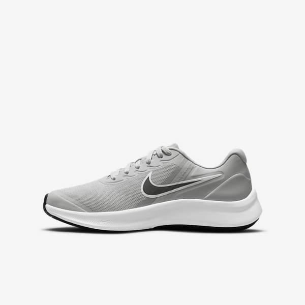 Nike Star Runner 3 Older Straßen Laufschuhe Kinder Hellgrau Schwarz | NK187UCN