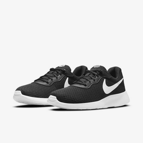 Nike Tanjun Sneakers Herren Schwarz Weiß | NK843ITY